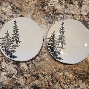 Set of 2 Magnolia Hearth and Hand plates
